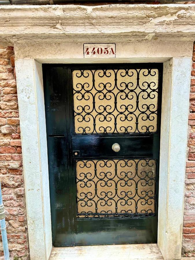 Central Flat Romantic Domus Remedio البندقية المظهر الخارجي الصورة
