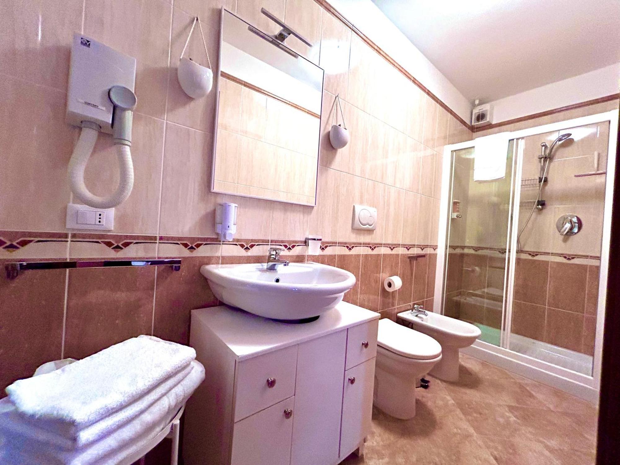 Central Flat Romantic Domus Remedio البندقية المظهر الخارجي الصورة